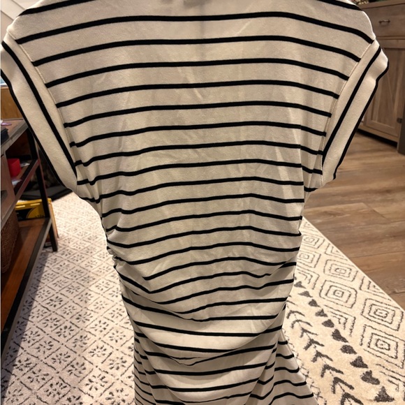 GAP Monochrome Striped Short Sleeve Ruched Dress - Picture 3 of 4